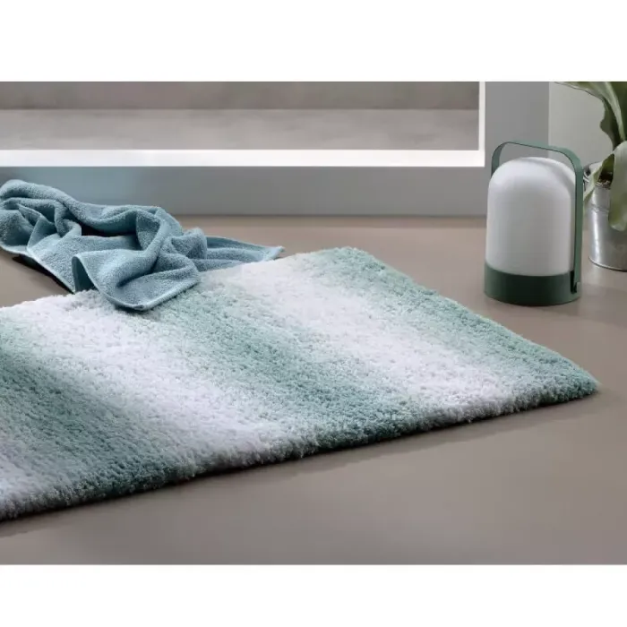 Килимок для ванної KELA Ombre морозно-блакитний 65х55х3,7 см (23568)